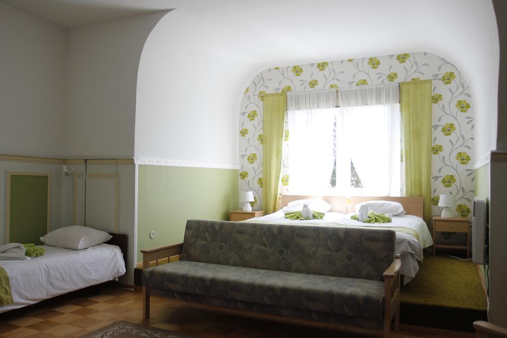 Villa Marleen Pärnu Exteriör bild